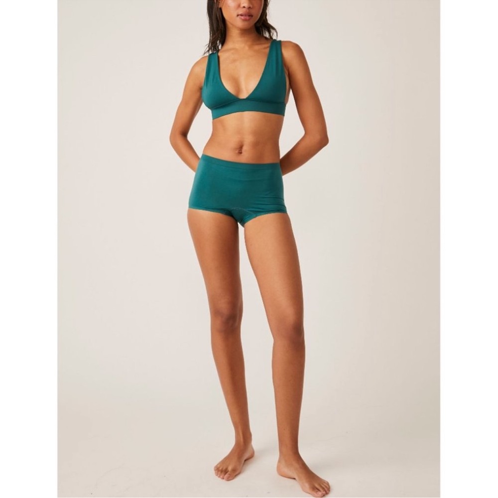 NWT FREE PEOPLE No Show Plunge Bralette / Evergreen - Picture 3 of 7